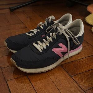 Women's Navy and Pink new balance 720 Sneakers